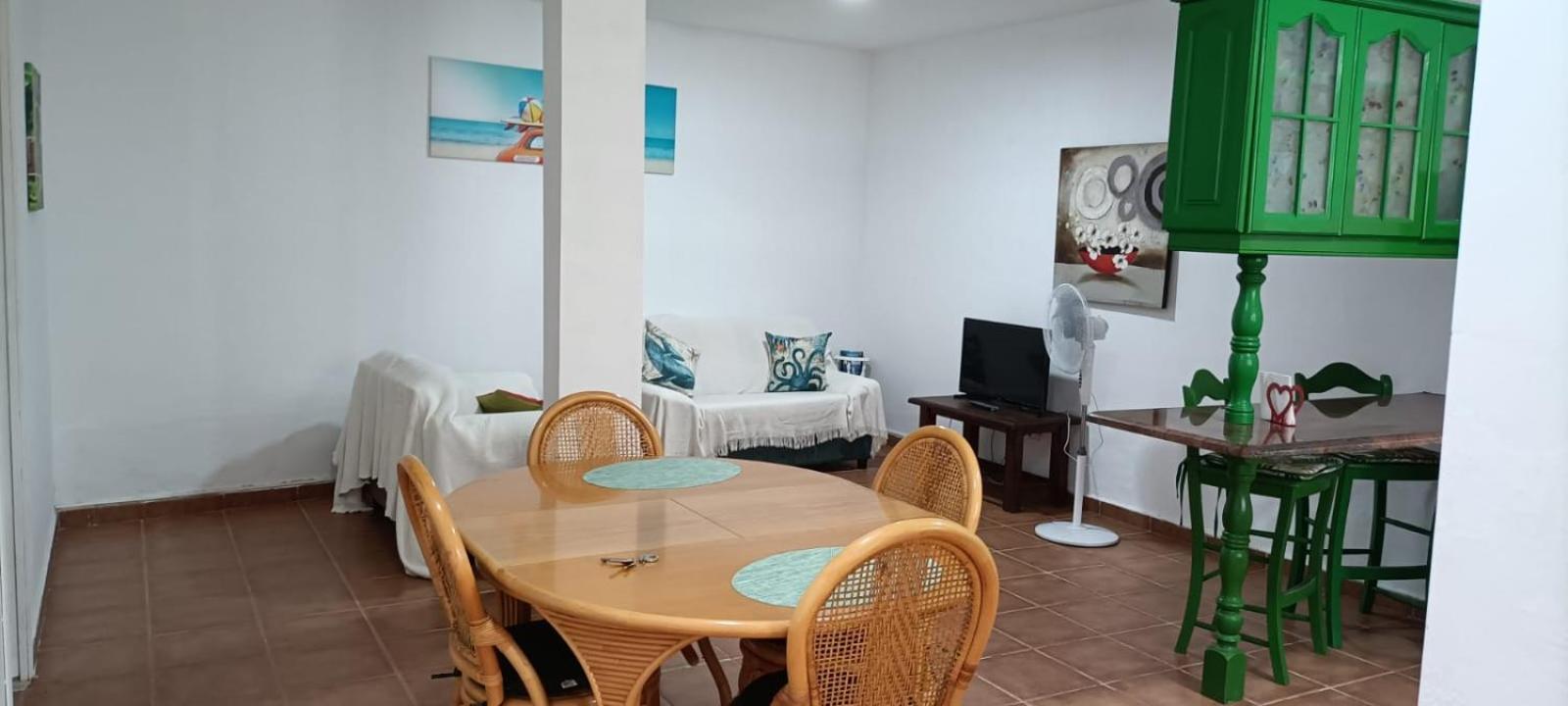 Habitacion Matrimonial En Un Bajo Bano Compartido Areas Compartidas Abades  Zewnętrze zdjęcie