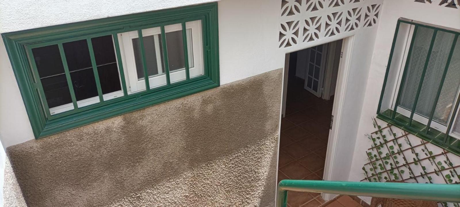 Habitacion Matrimonial En Un Bajo Bano Compartido Areas Compartidas Abades  Zewnętrze zdjęcie
