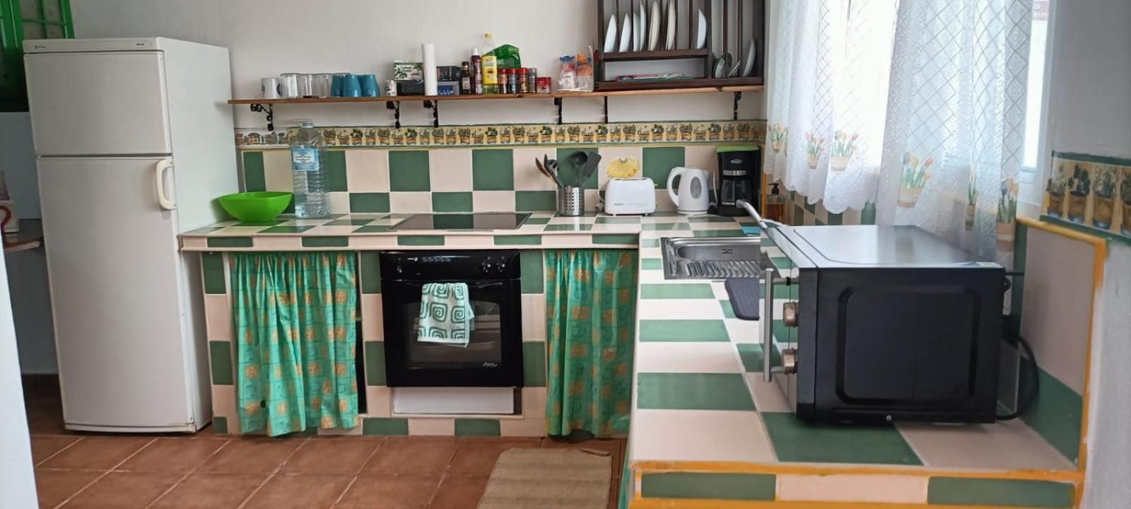 Habitacion Matrimonial En Un Bajo Bano Compartido Areas Compartidas Abades  Zewnętrze zdjęcie